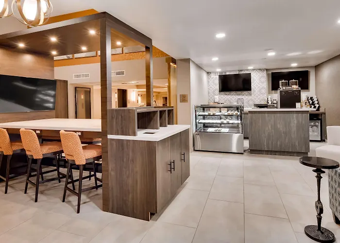 Aiden By Western North Scottsdale