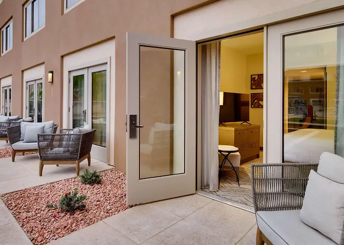 Aiden By Western North Scottsdale